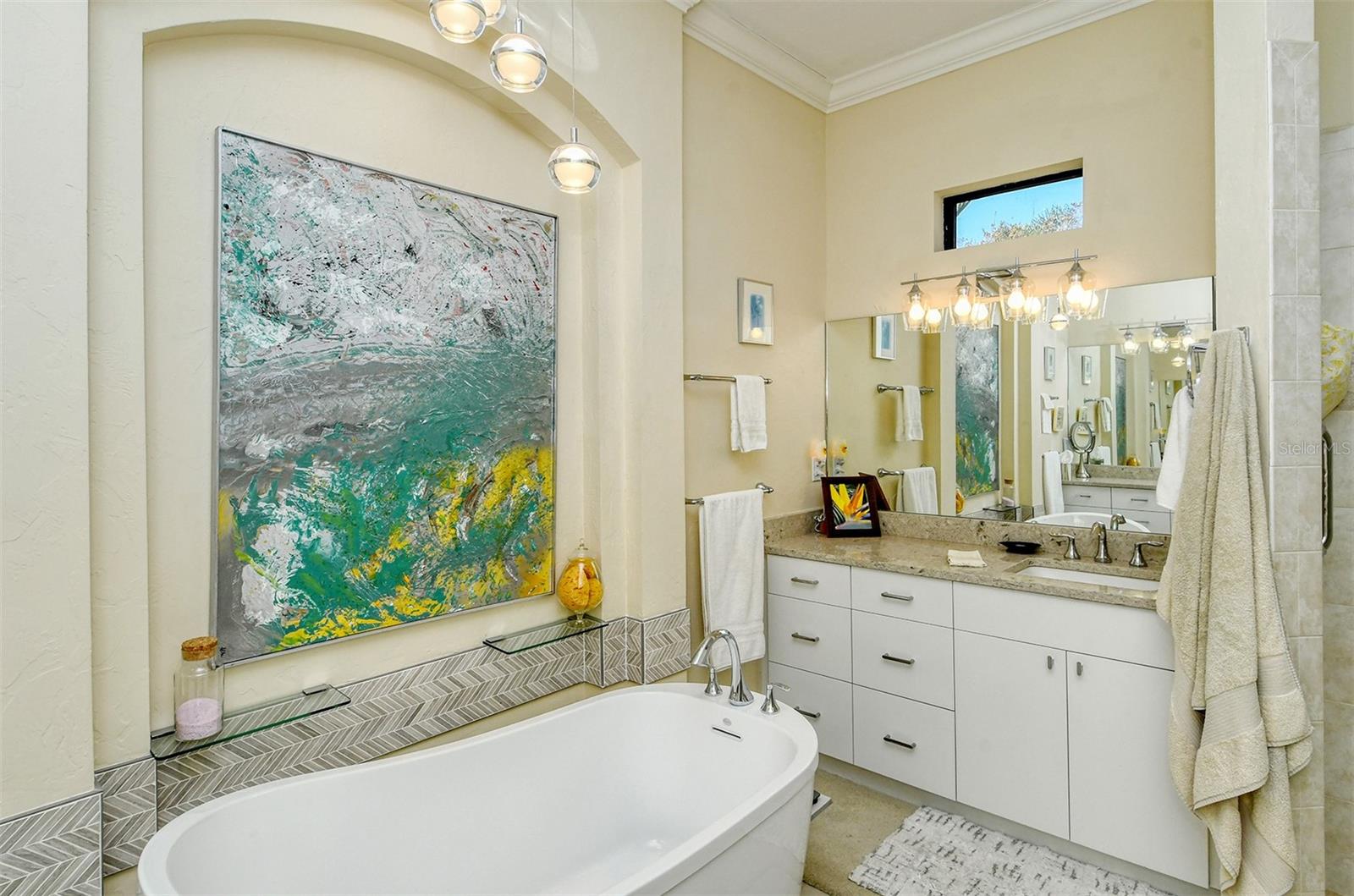5118 CHATEAU CT