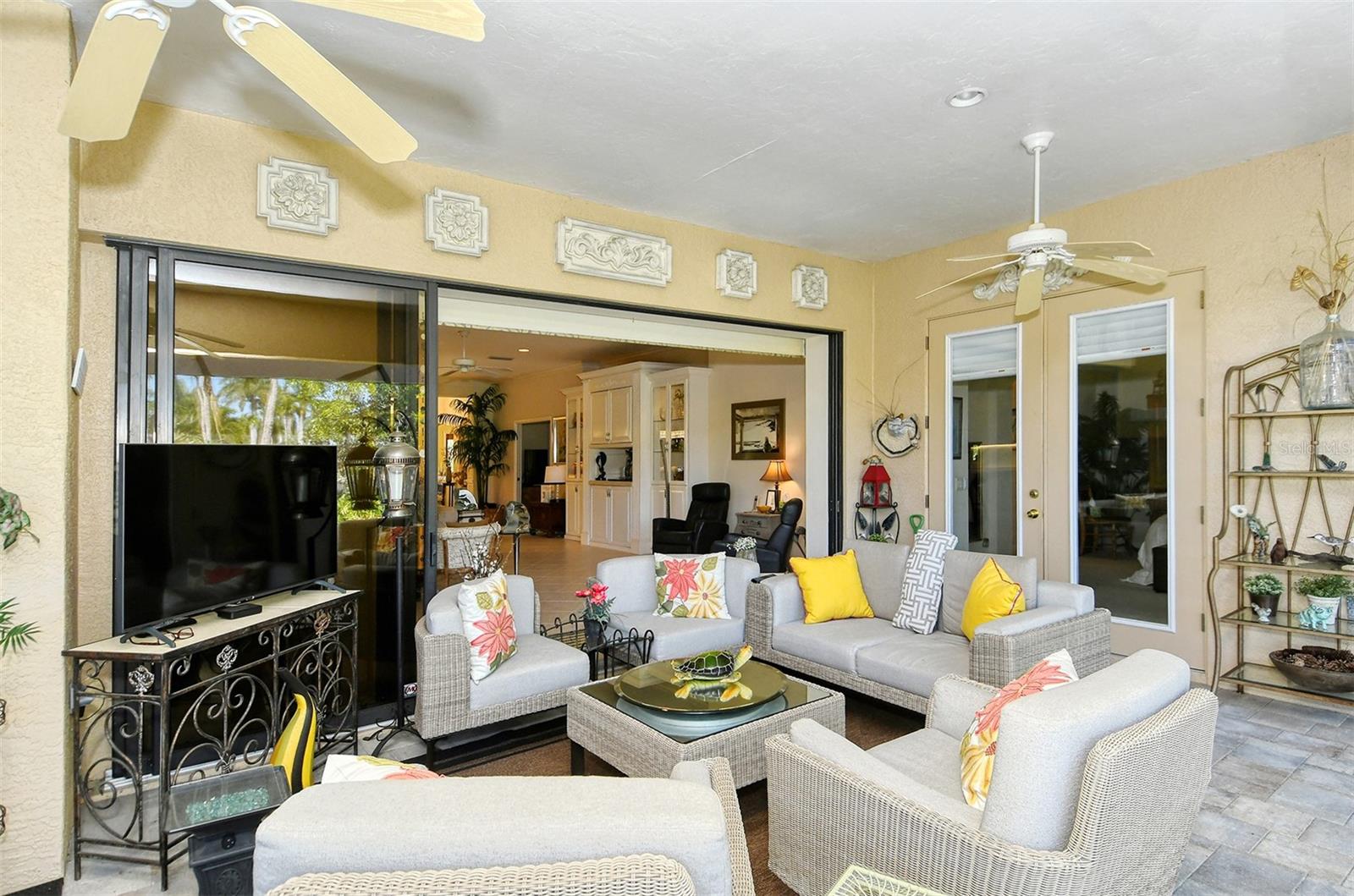 5118 CHATEAU CT