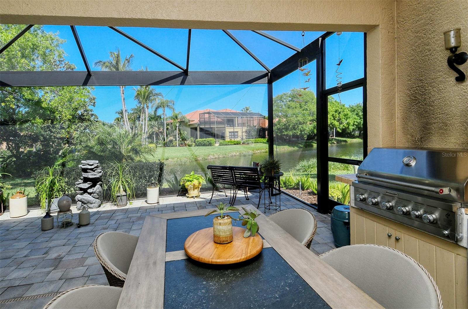 5118 CHATEAU CT