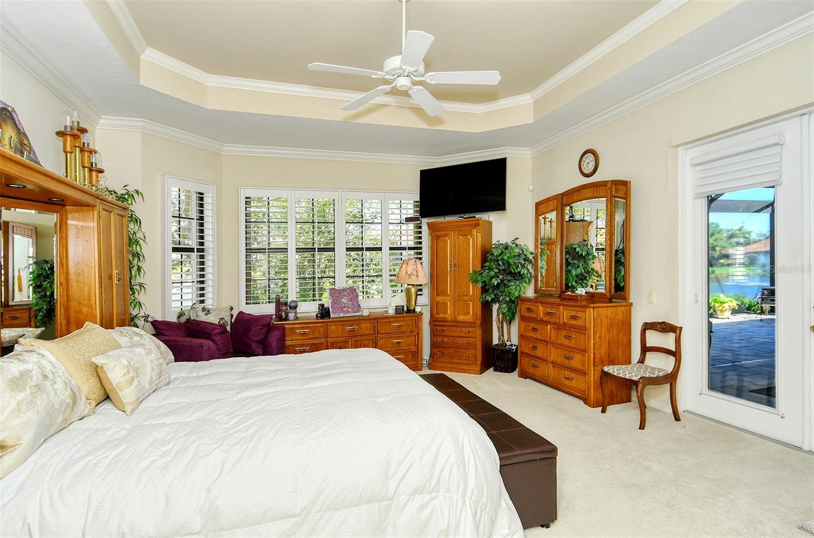 5118 CHATEAU CT