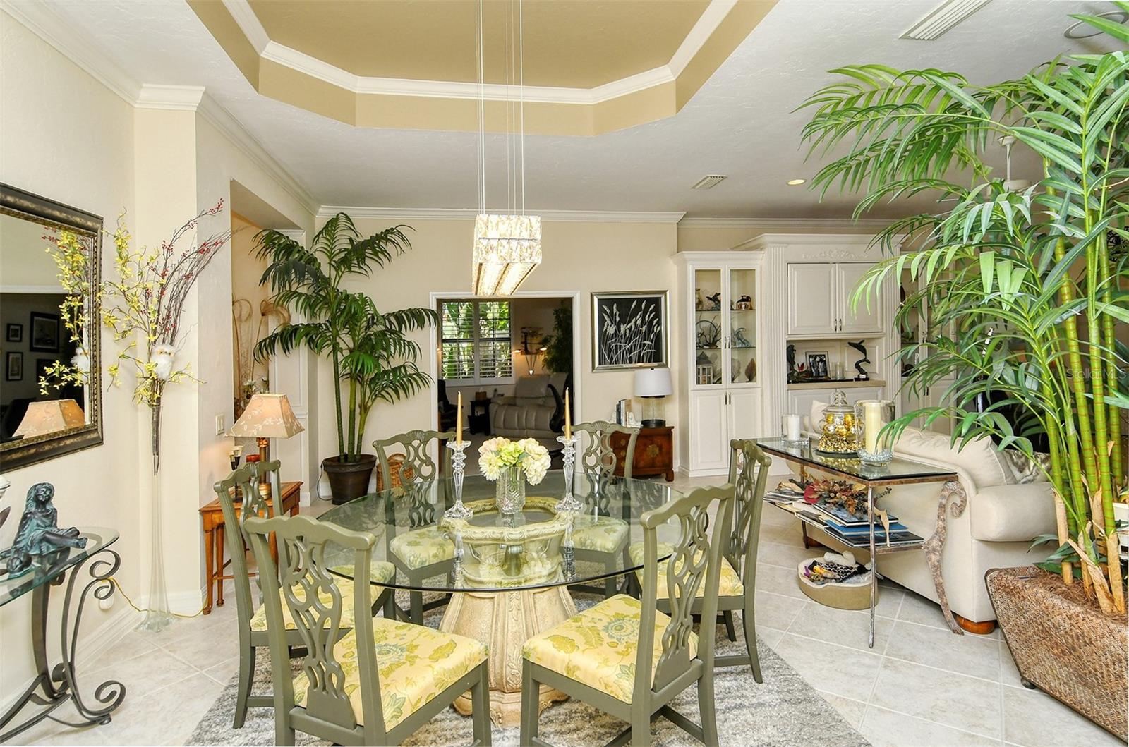 5118 CHATEAU CT