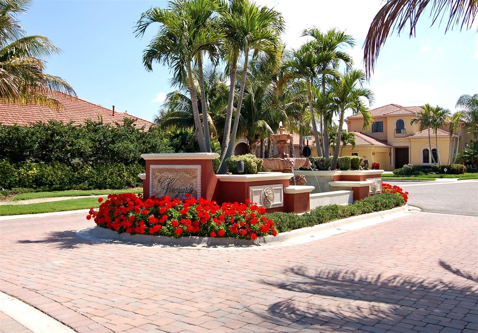 5118 CHATEAU CT