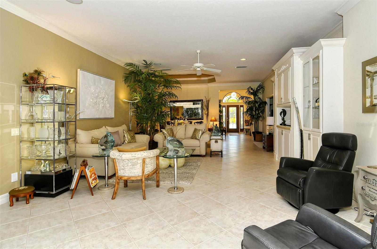 5118 CHATEAU CT
