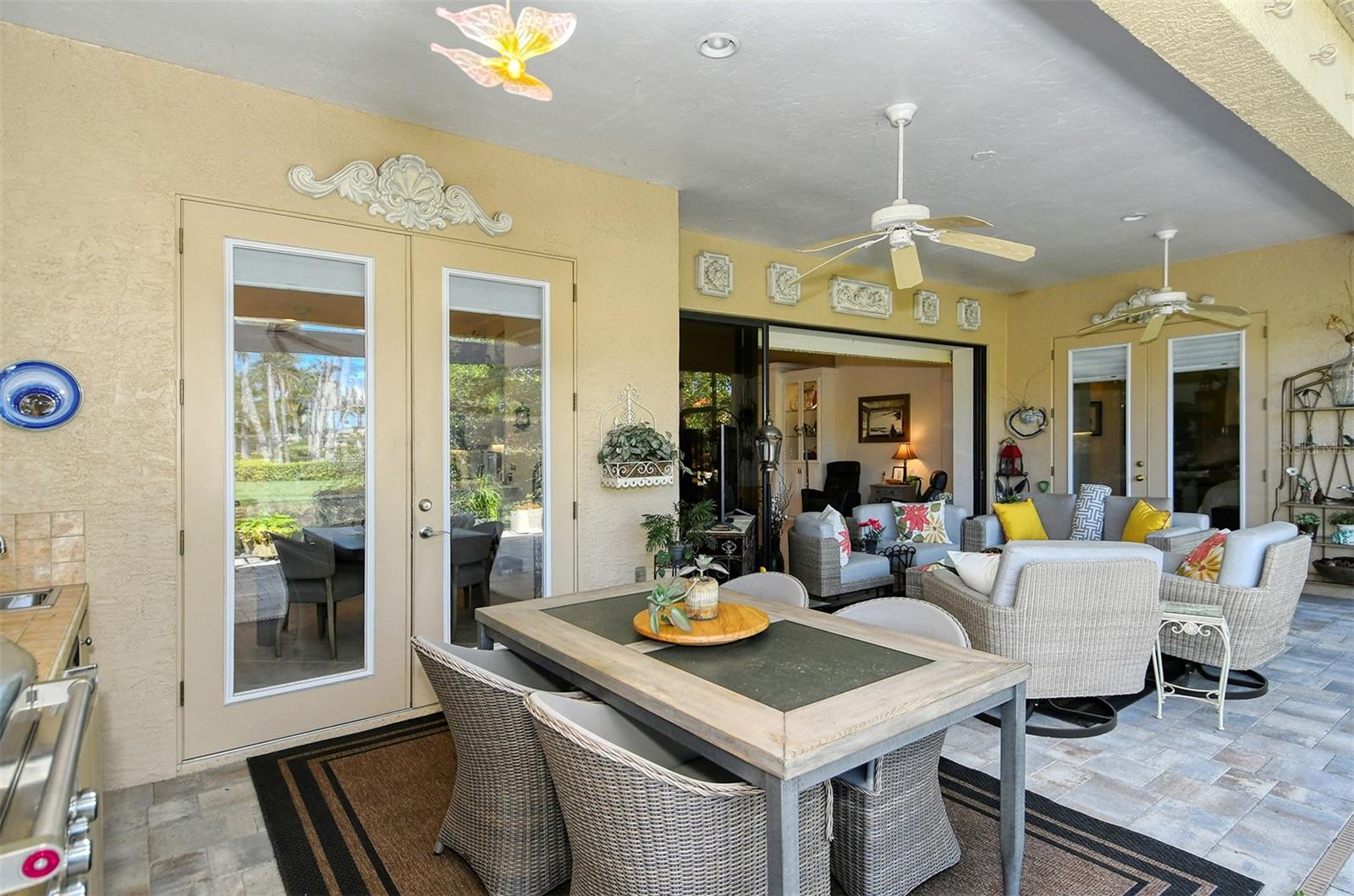 5118 CHATEAU CT