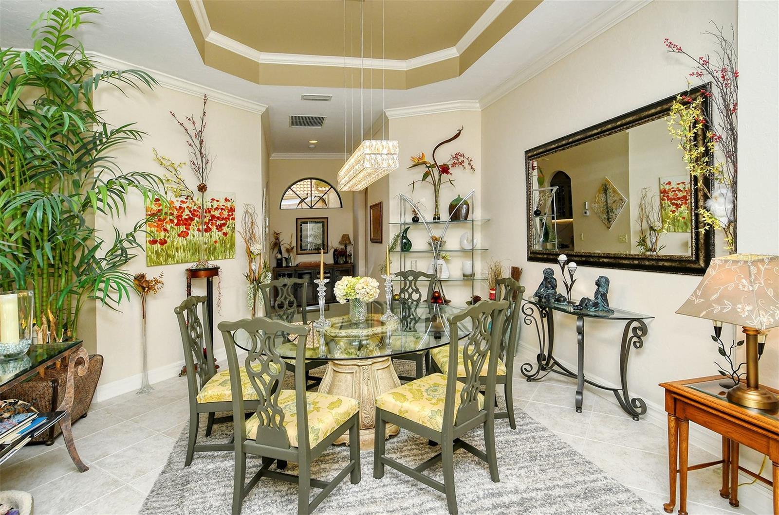 5118 CHATEAU CT