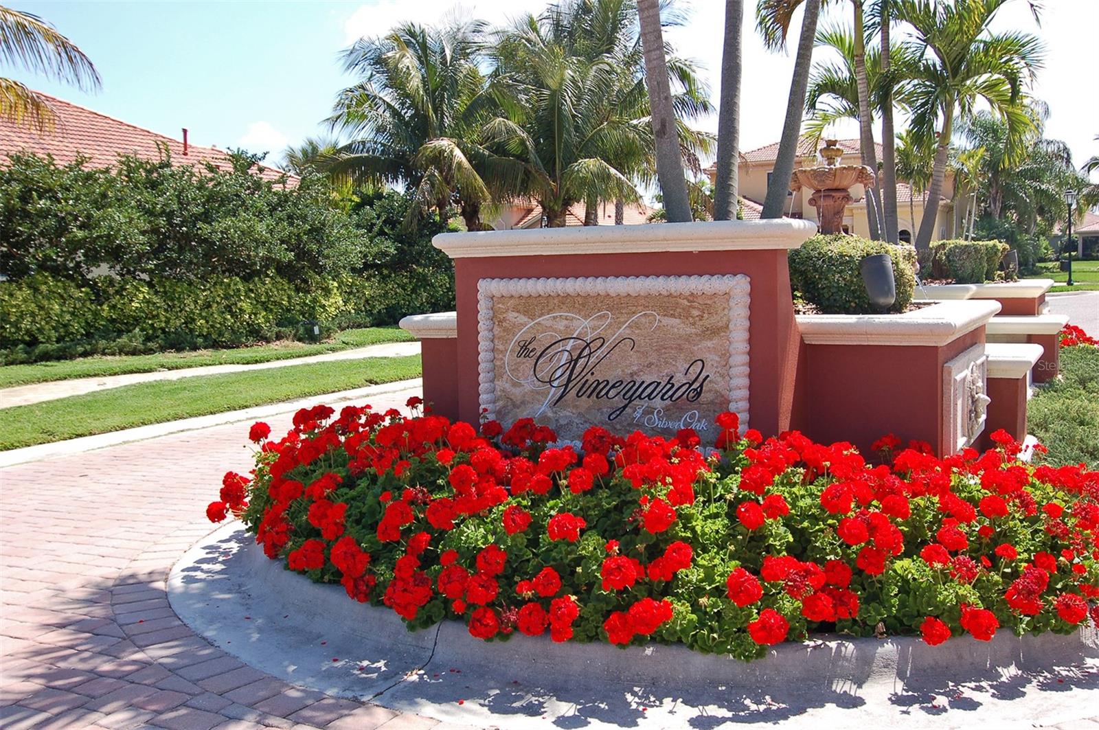 5118 CHATEAU CT
