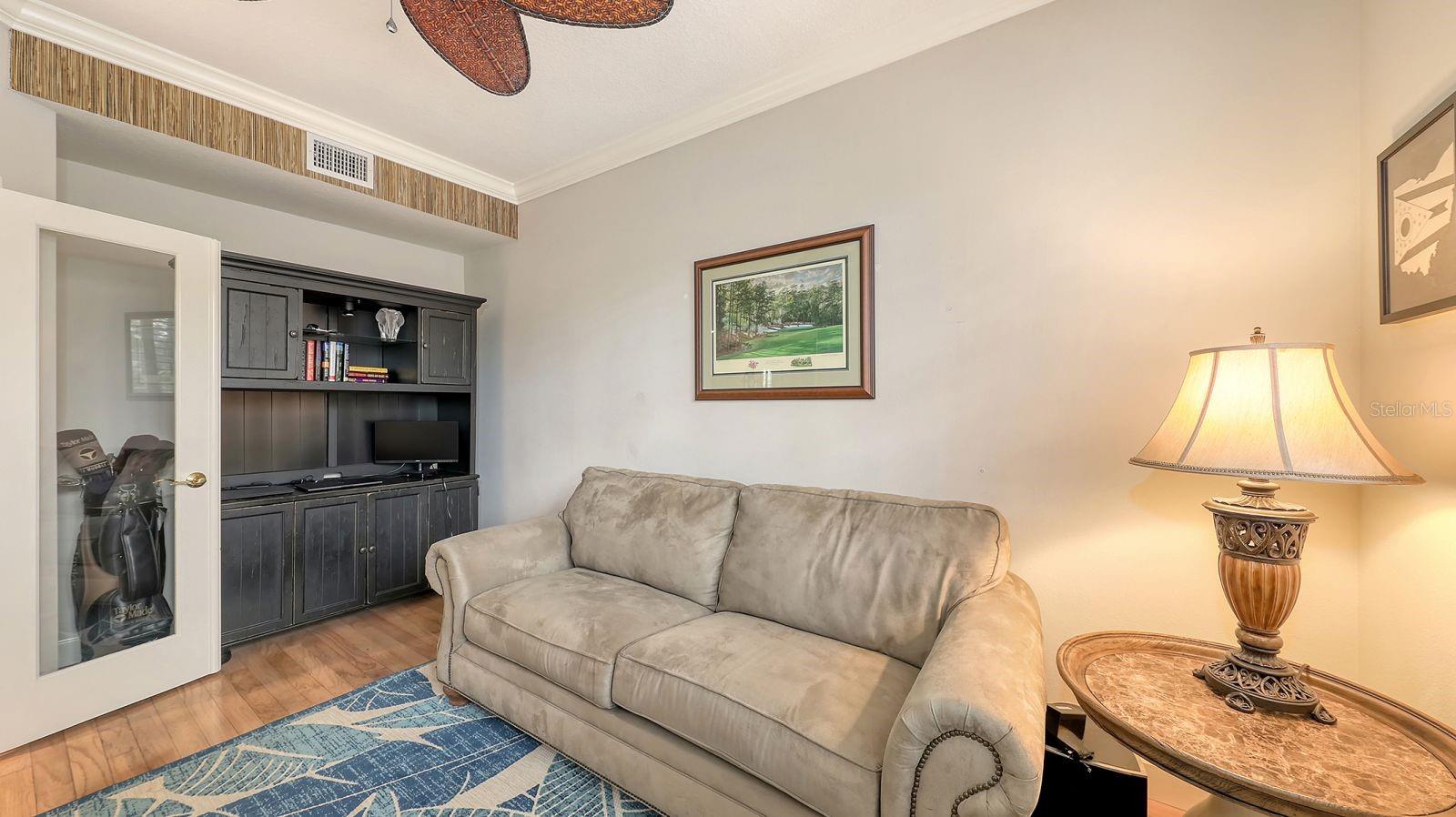 5211 PARISIENNE PL #101B27