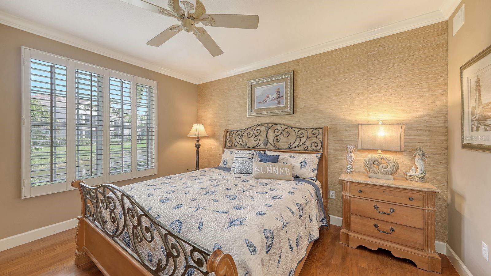 5211 PARISIENNE PL #101B27