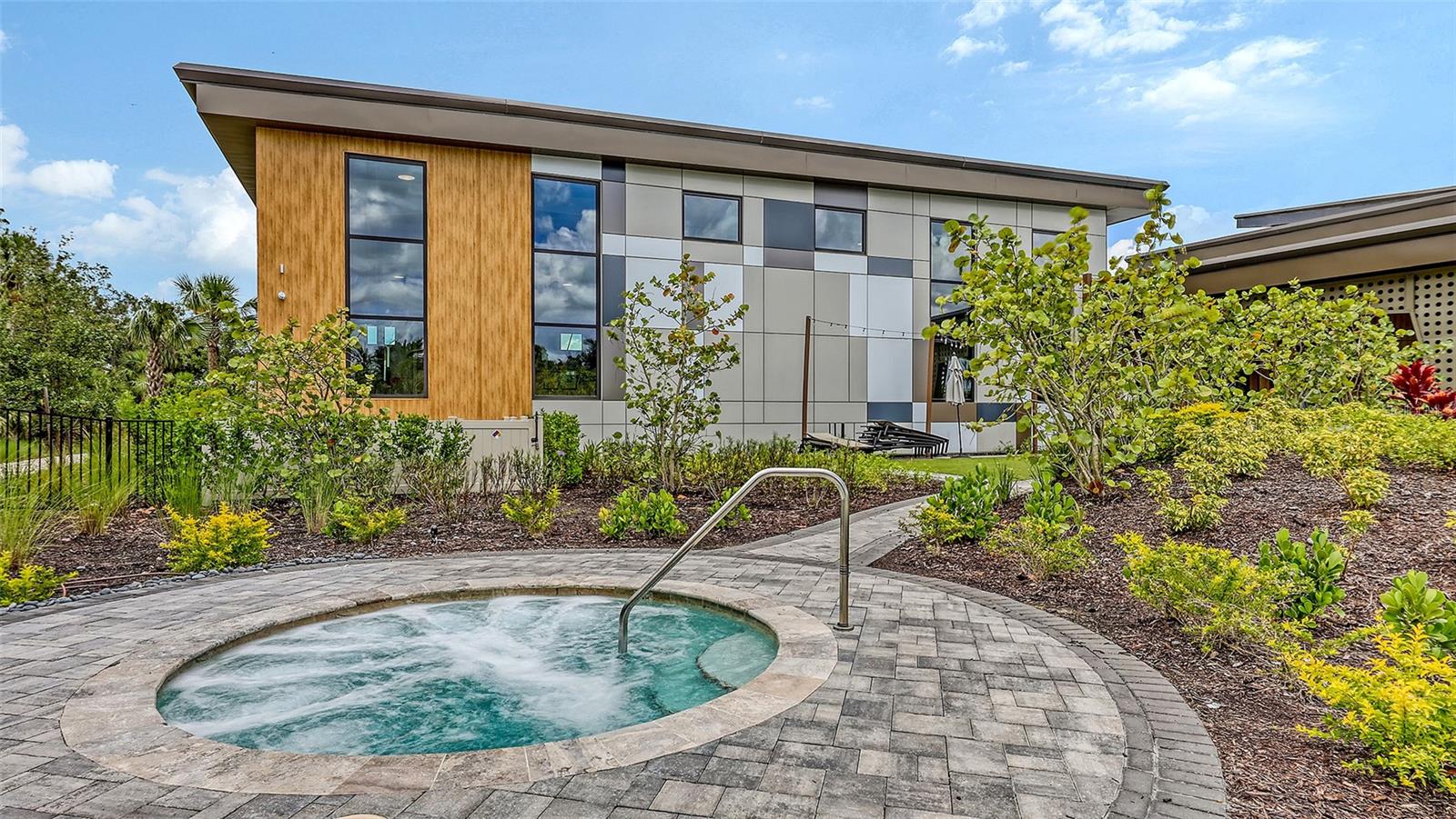 10254 MORNING MIST LN