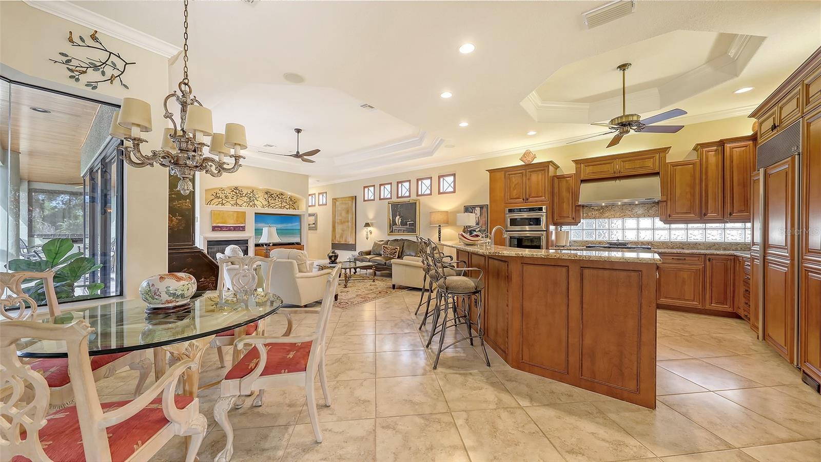 8832 ENCLAVE CT