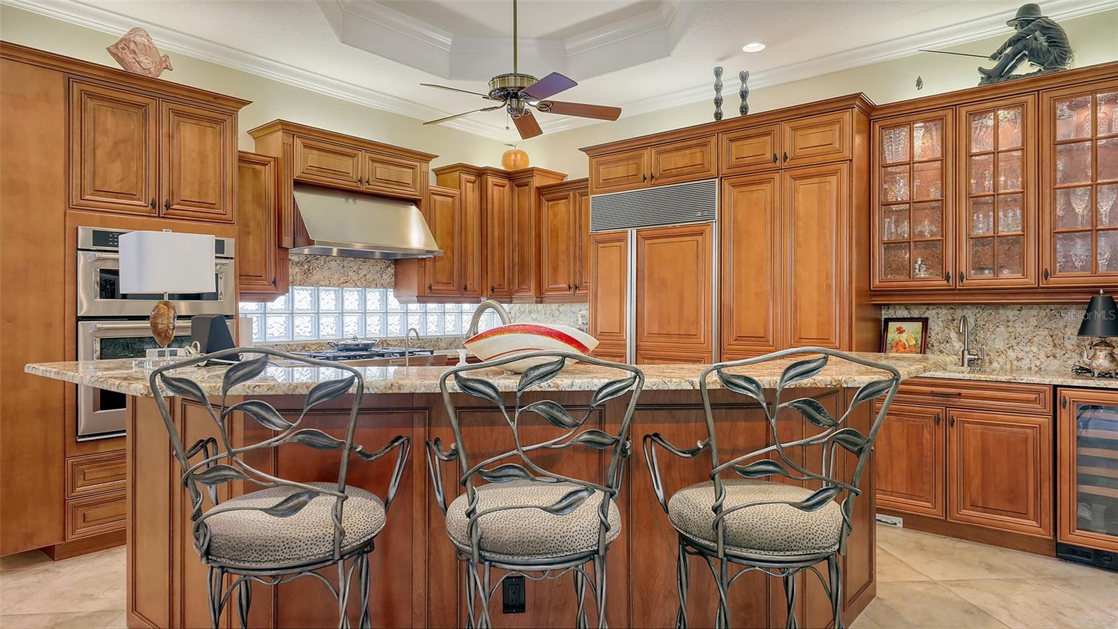 8832 ENCLAVE CT