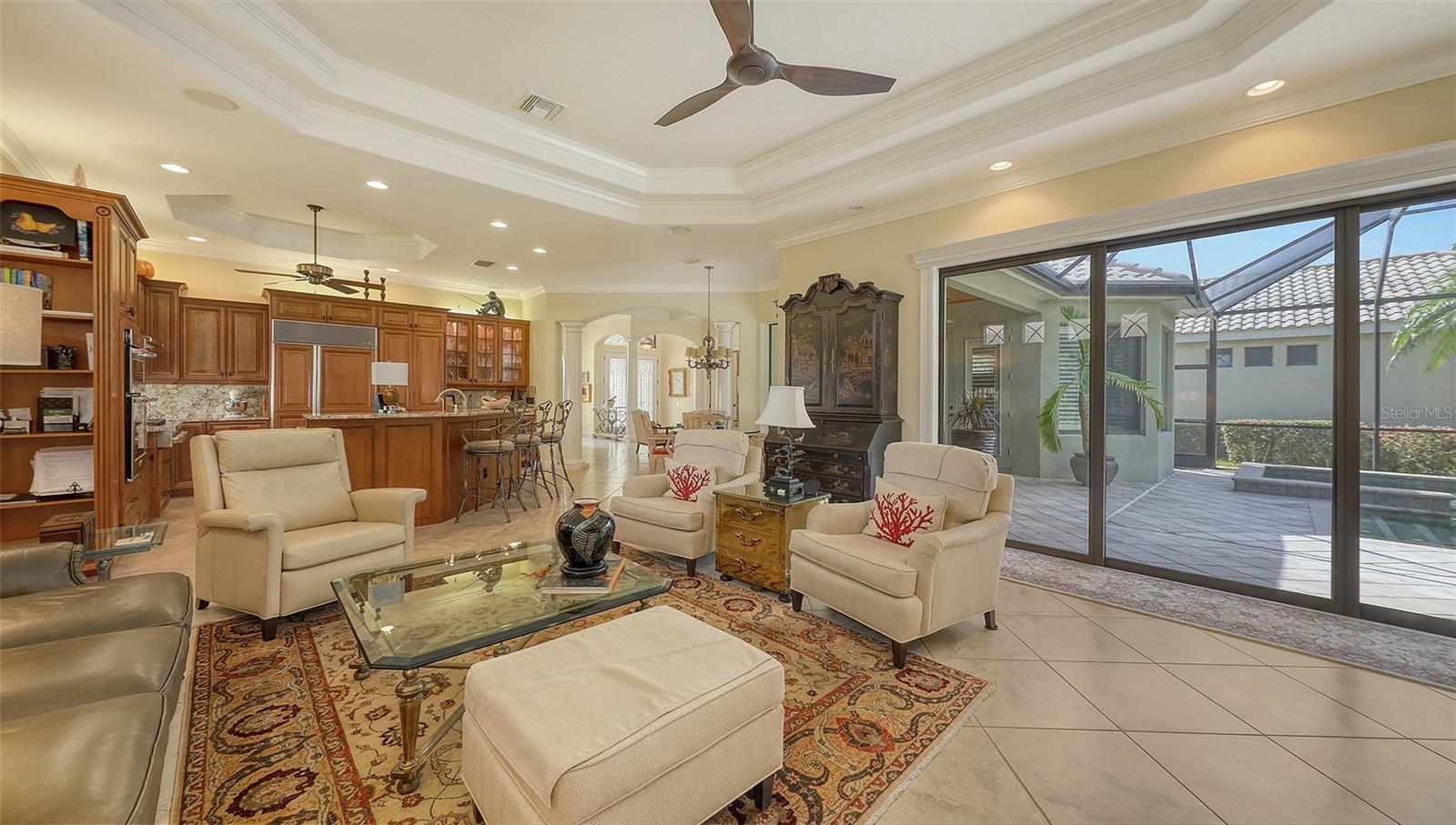 8832 ENCLAVE CT