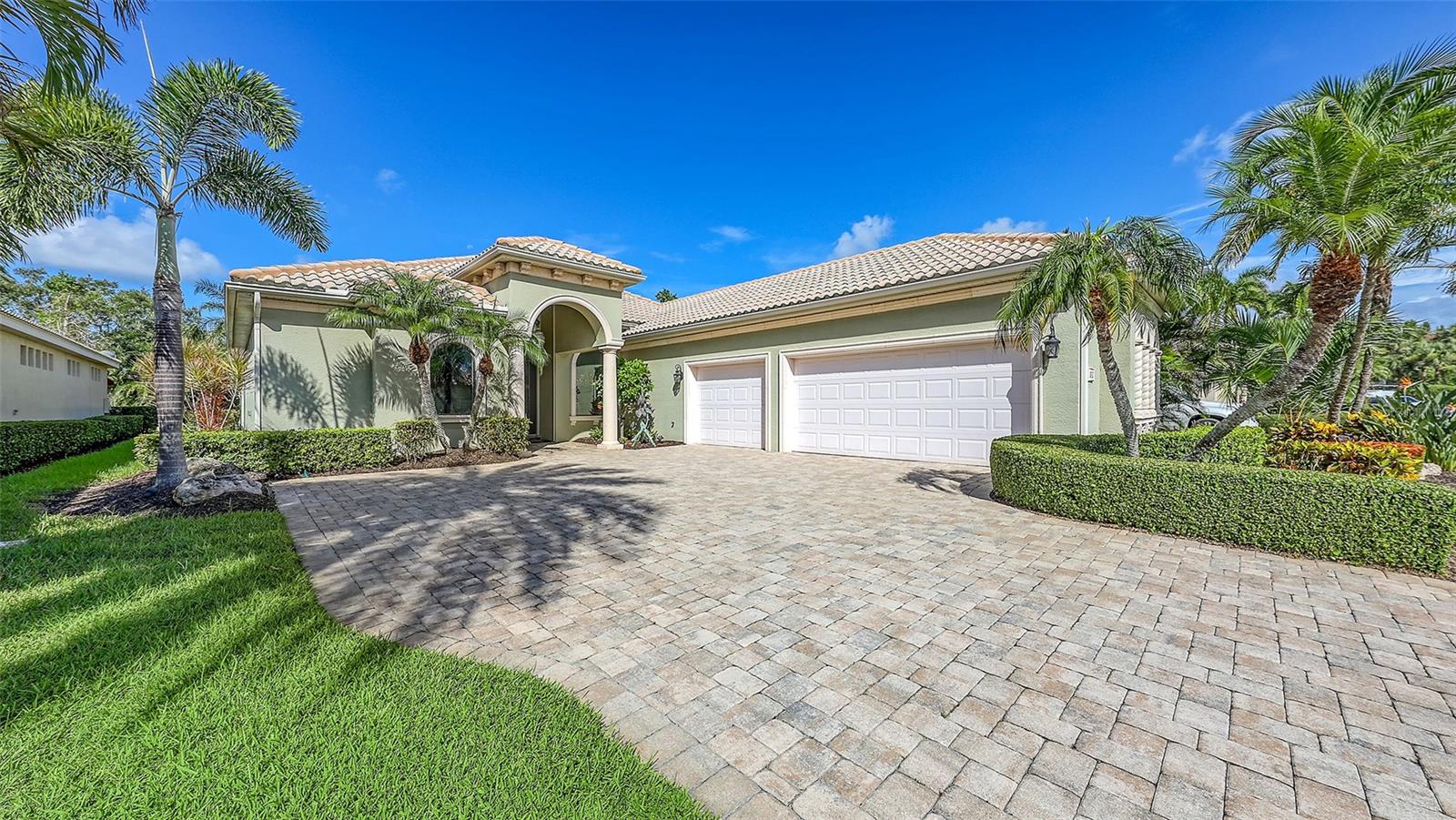 8832 ENCLAVE CT