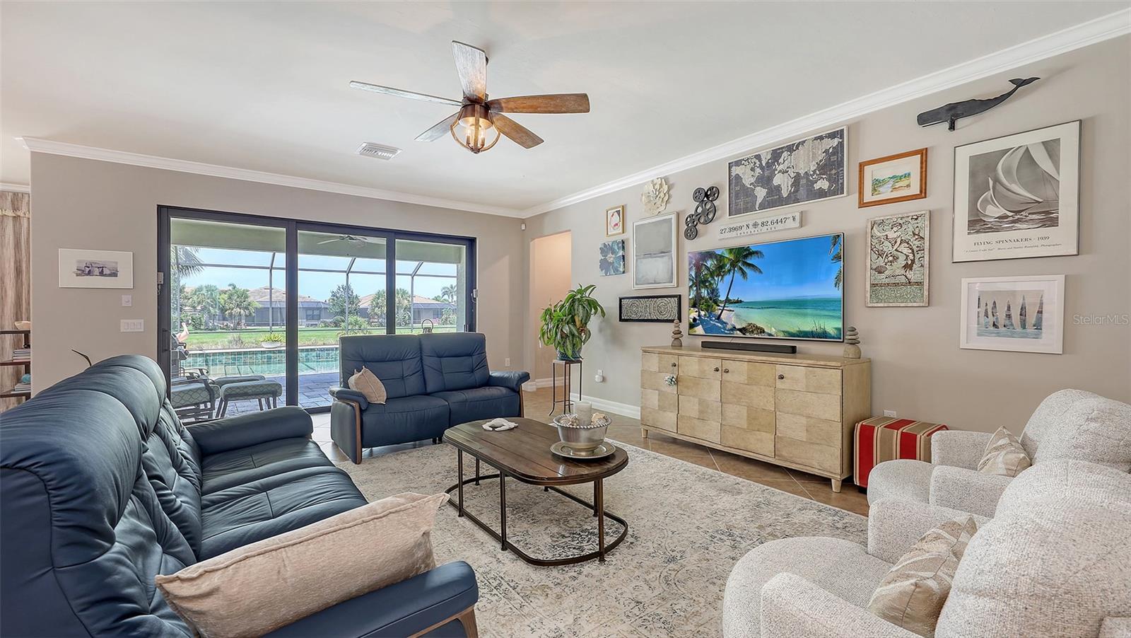 11200 WHIMBREL LN
