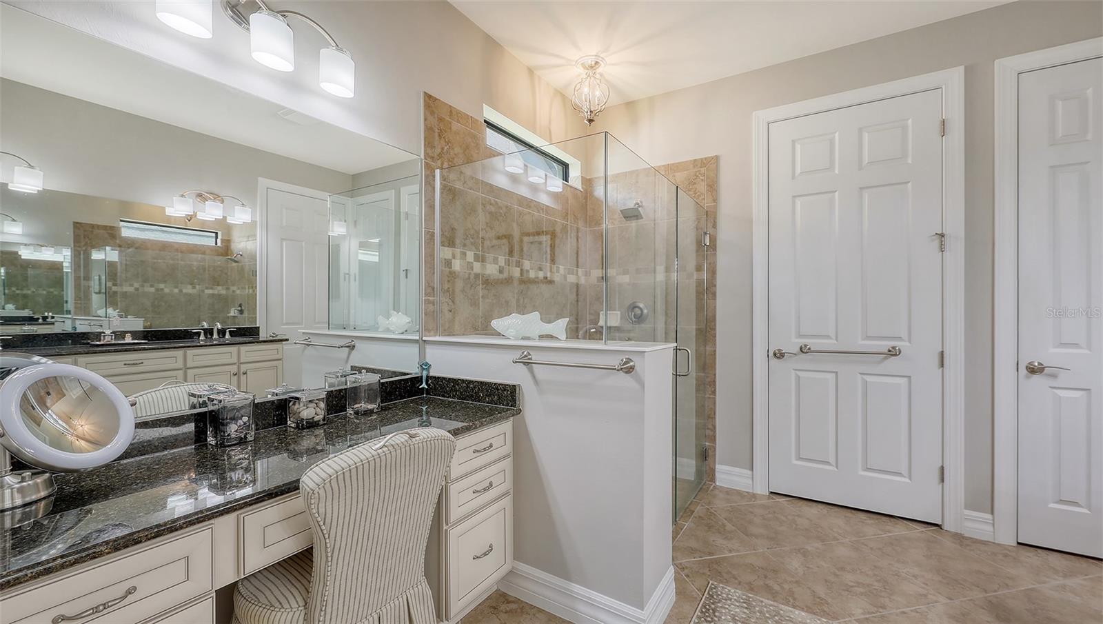 11200 WHIMBREL LN