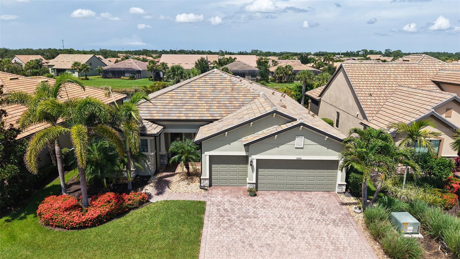 11200 WHIMBREL LN