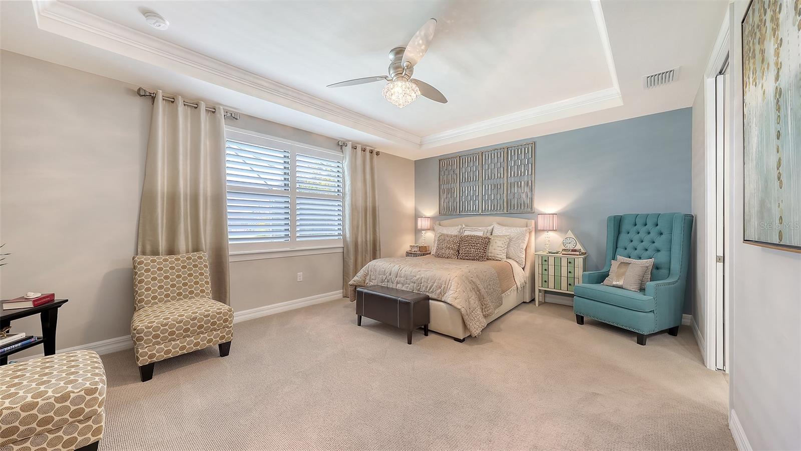 11200 WHIMBREL LN