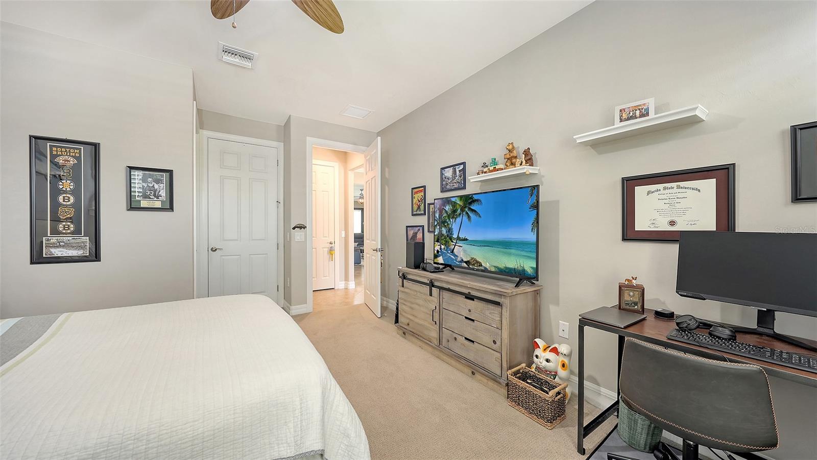 11200 WHIMBREL LN