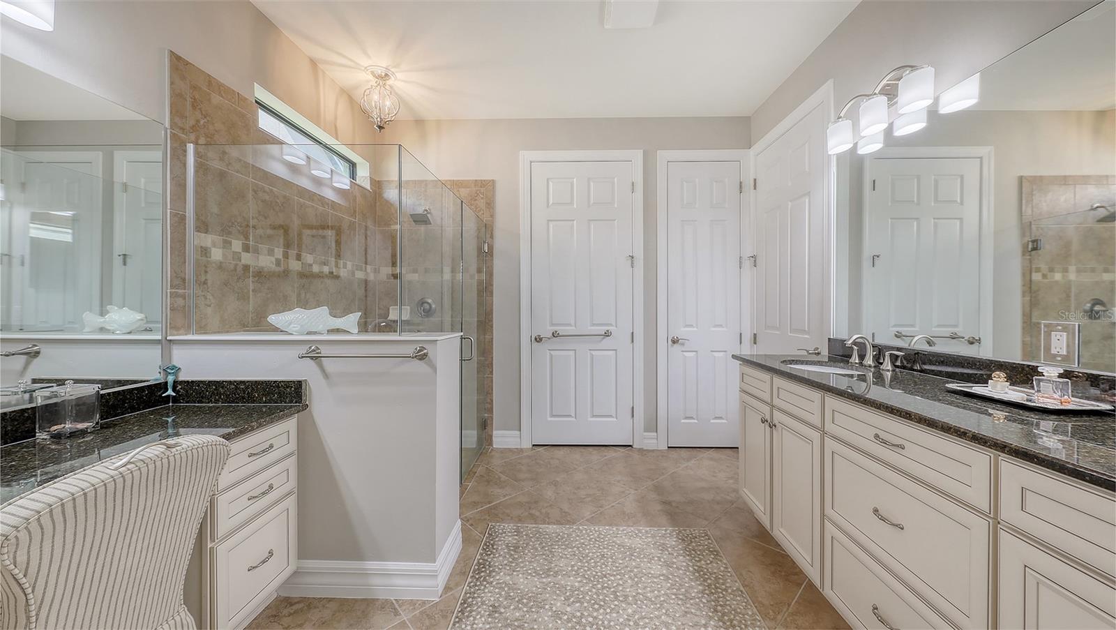 11200 WHIMBREL LN