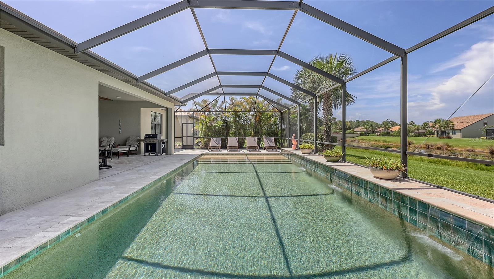 11200 WHIMBREL LN