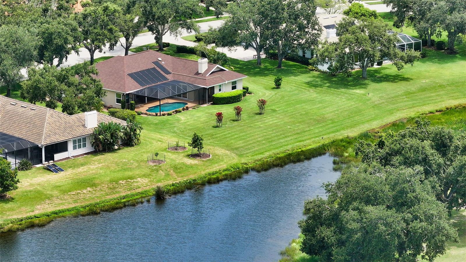 7100 N SERENOA DR