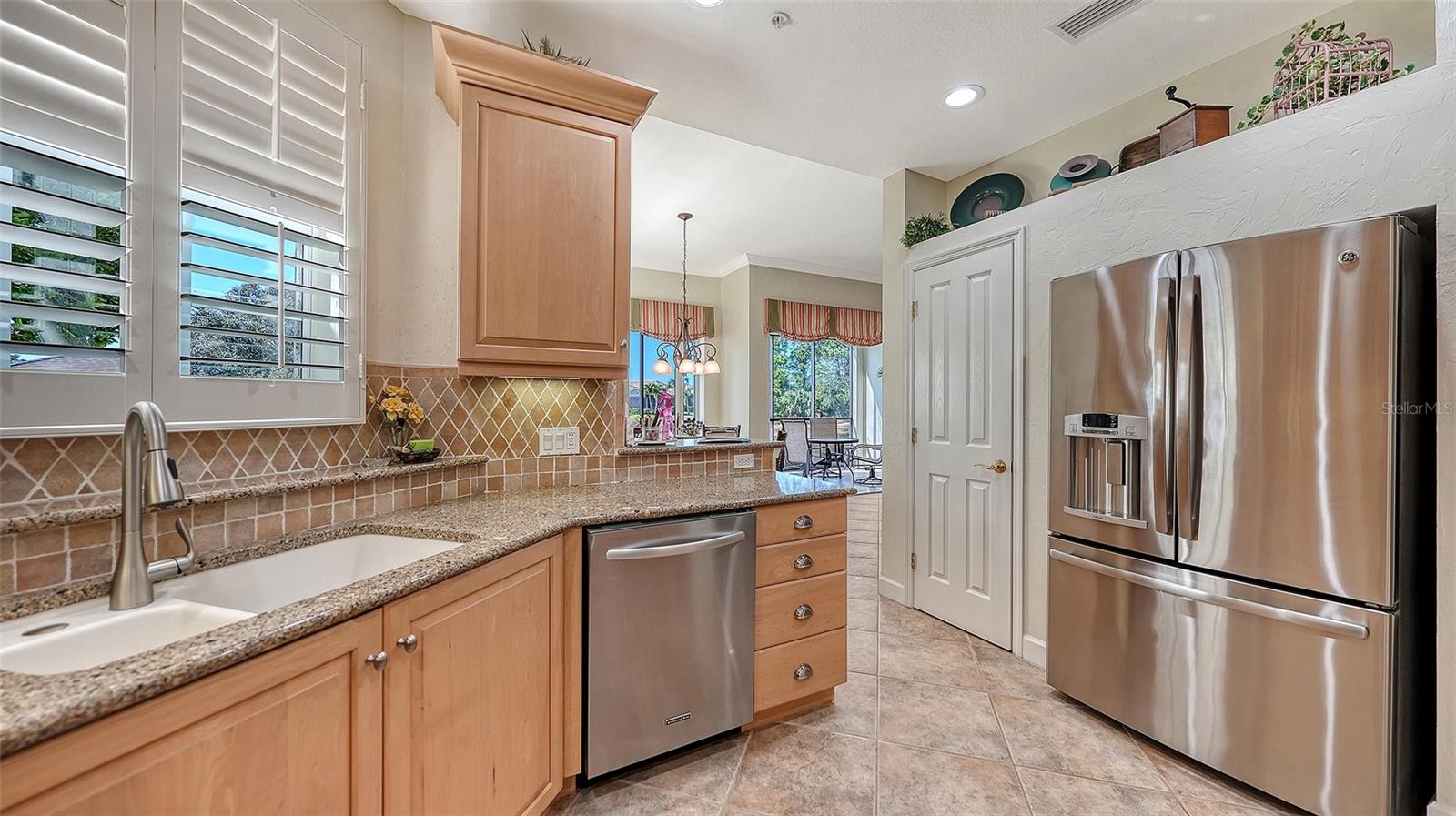 5232 PARISIENNE PL #101B31