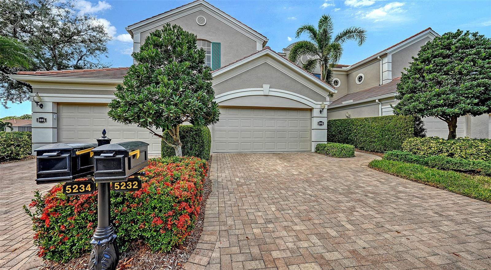 5232 PARISIENNE PL #101B31