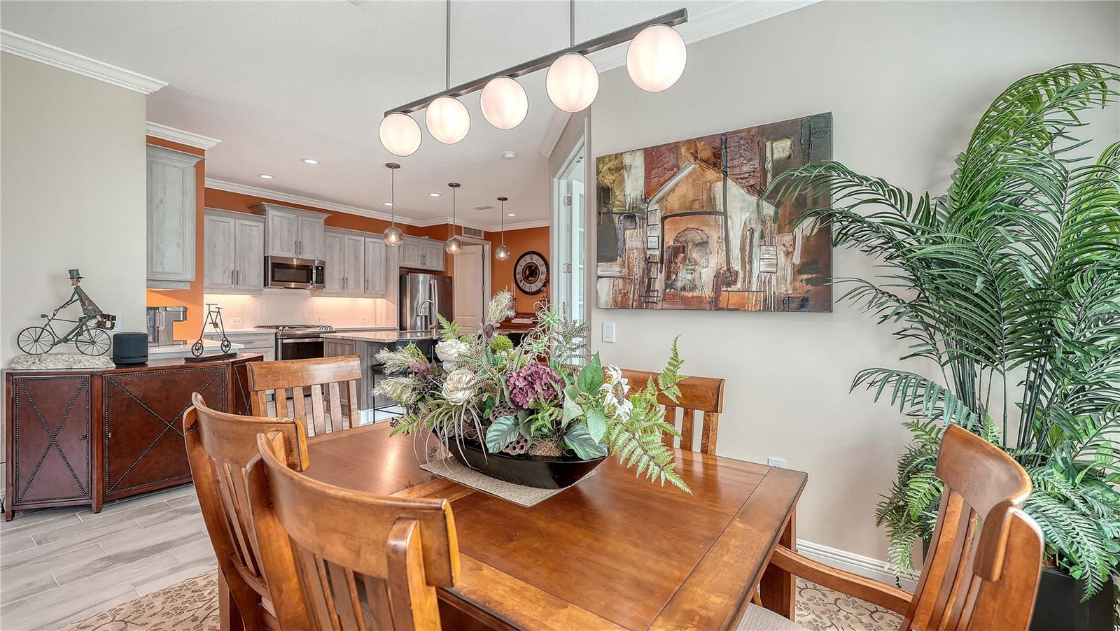 10016 LAKE WALES CIR