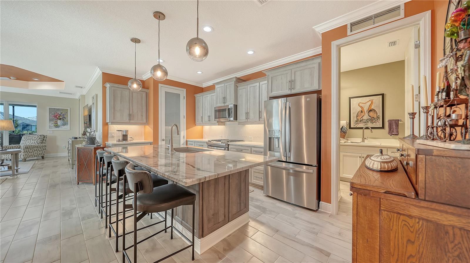 10016 LAKE WALES CIR