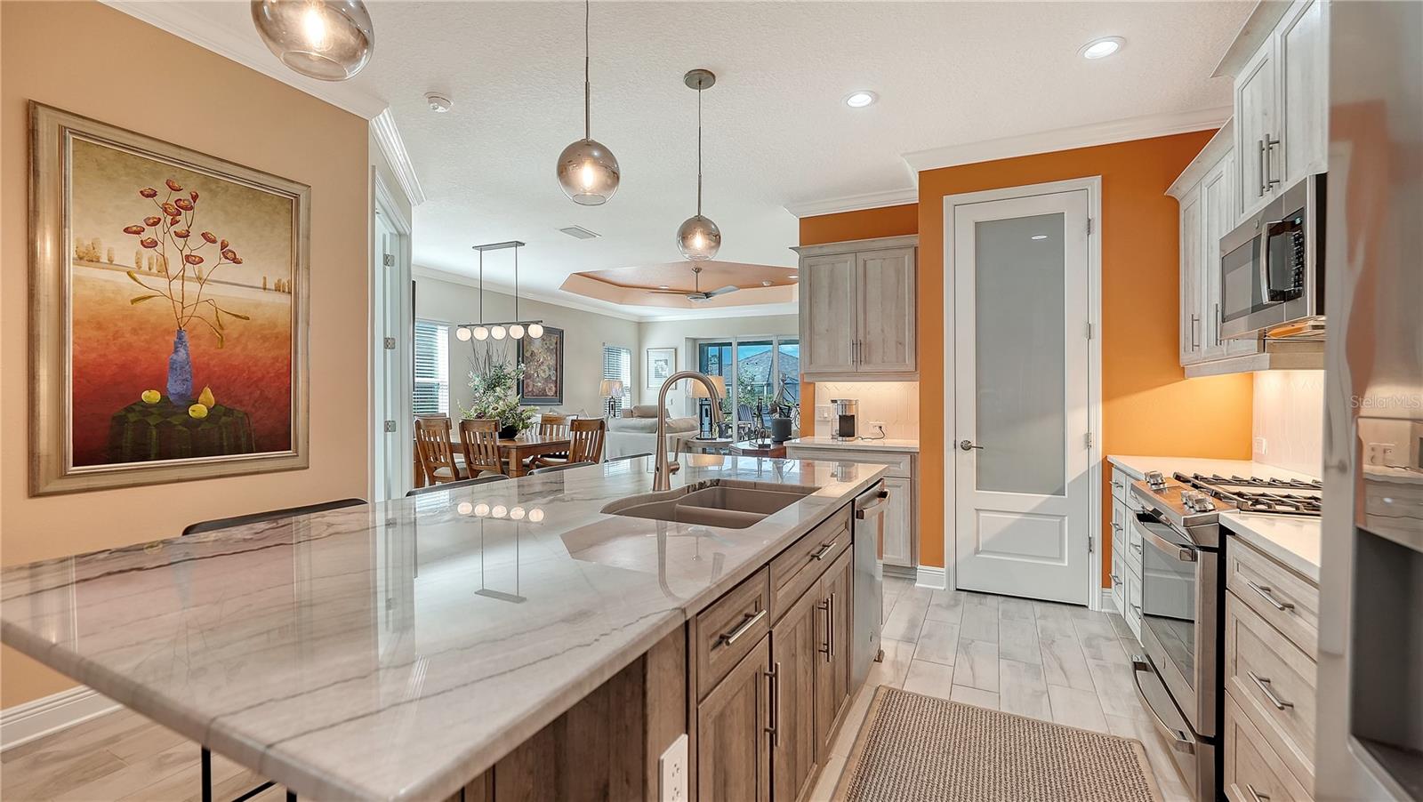 10016 LAKE WALES CIR