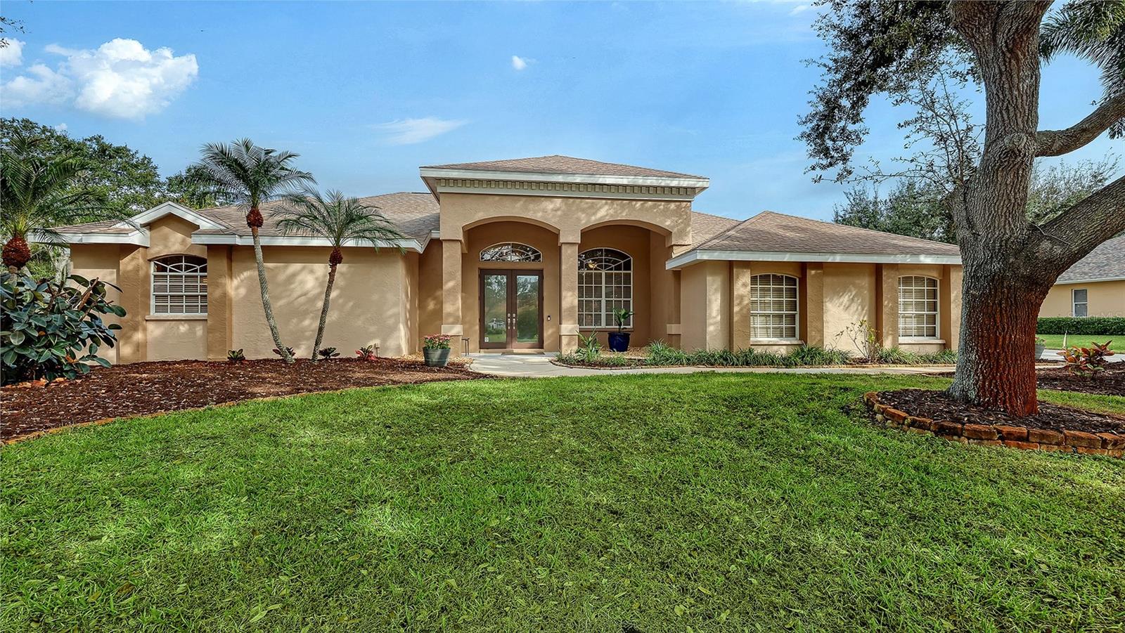 7065 N SERENOA DR