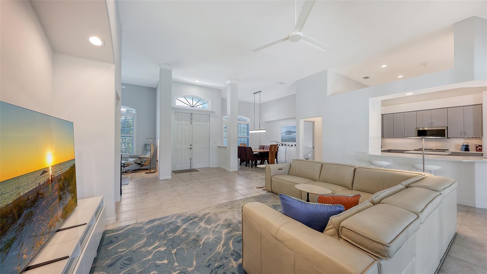 4704 SWEETMEADOW CIR