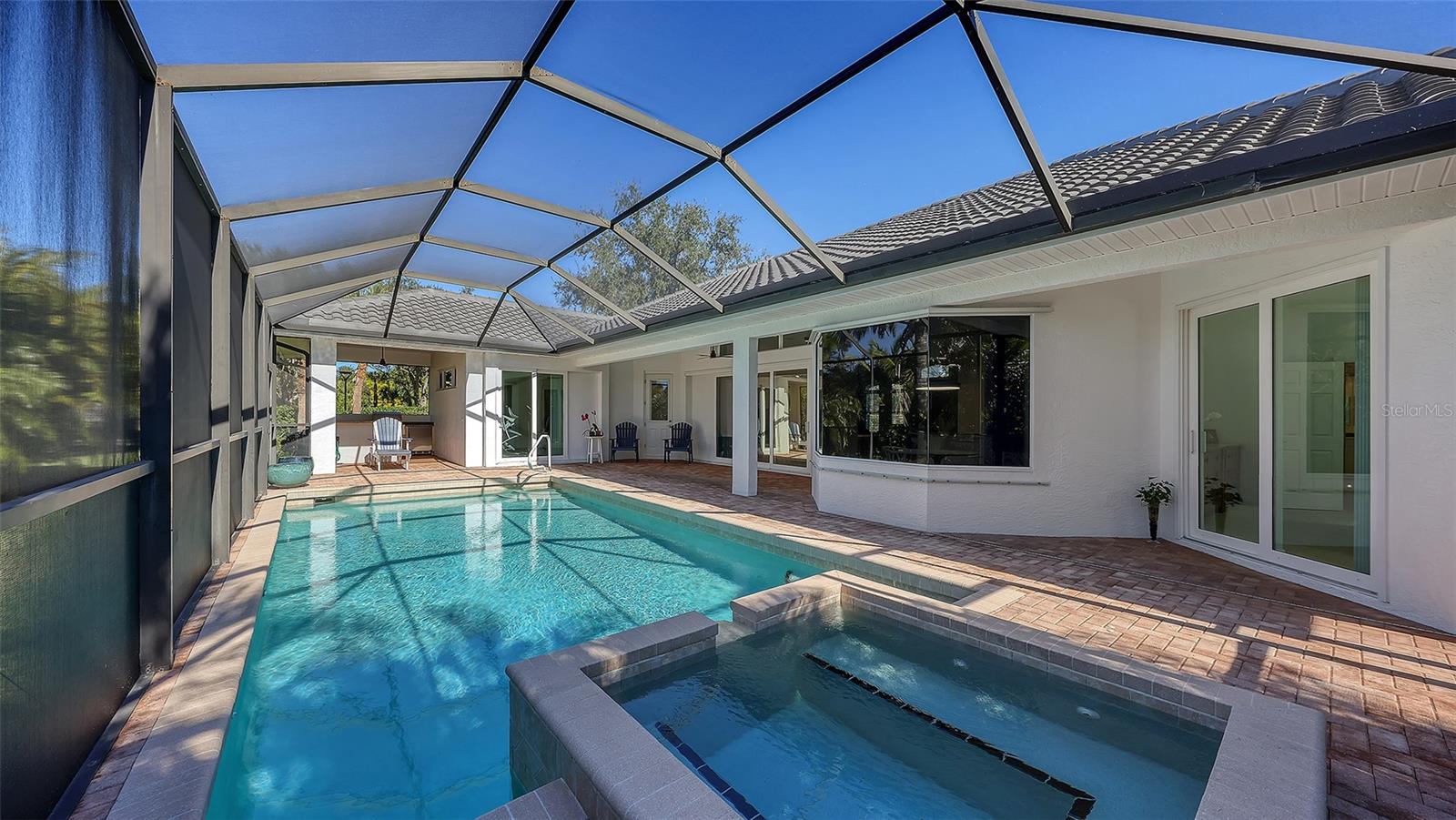 4704 SWEETMEADOW CIR