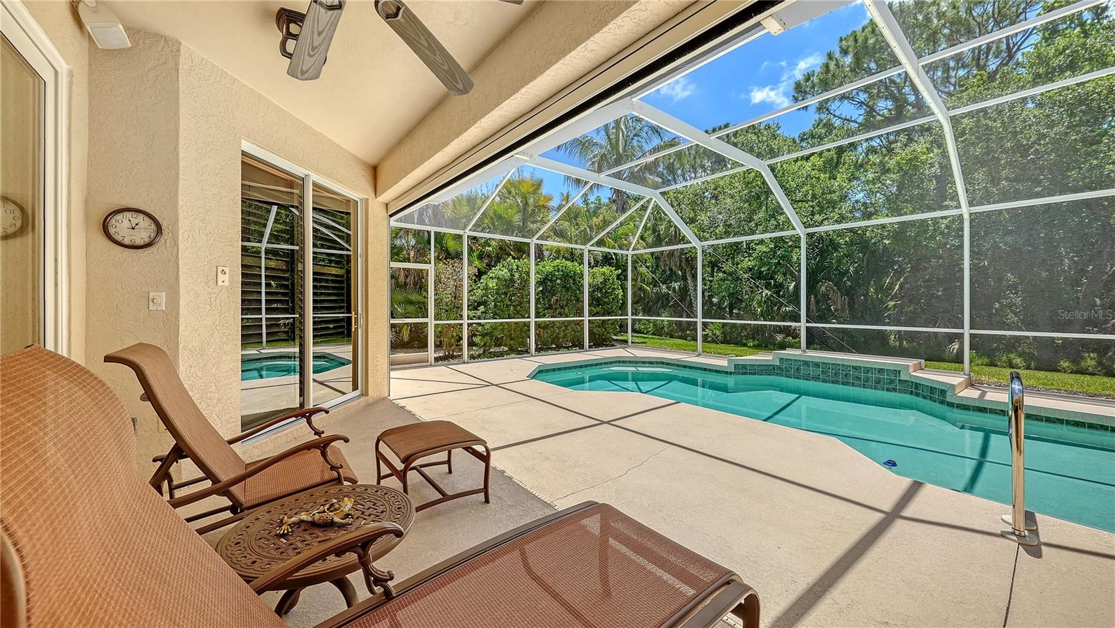 4956 SABAL LAKE CIR