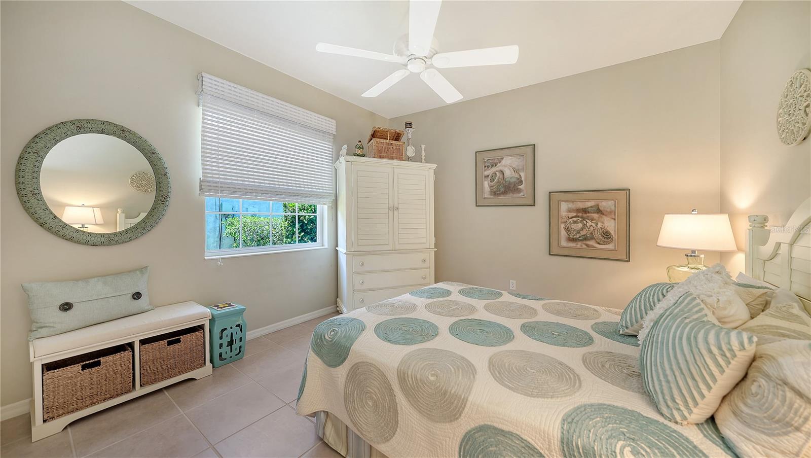 4956 SABAL LAKE CIR
