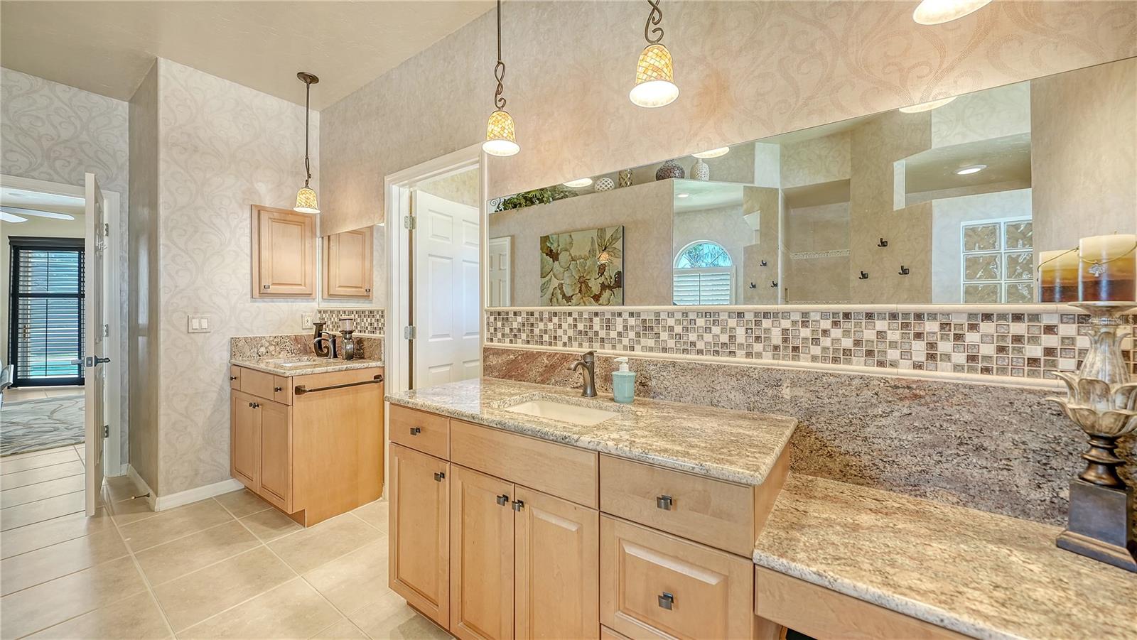 4956 SABAL LAKE CIR