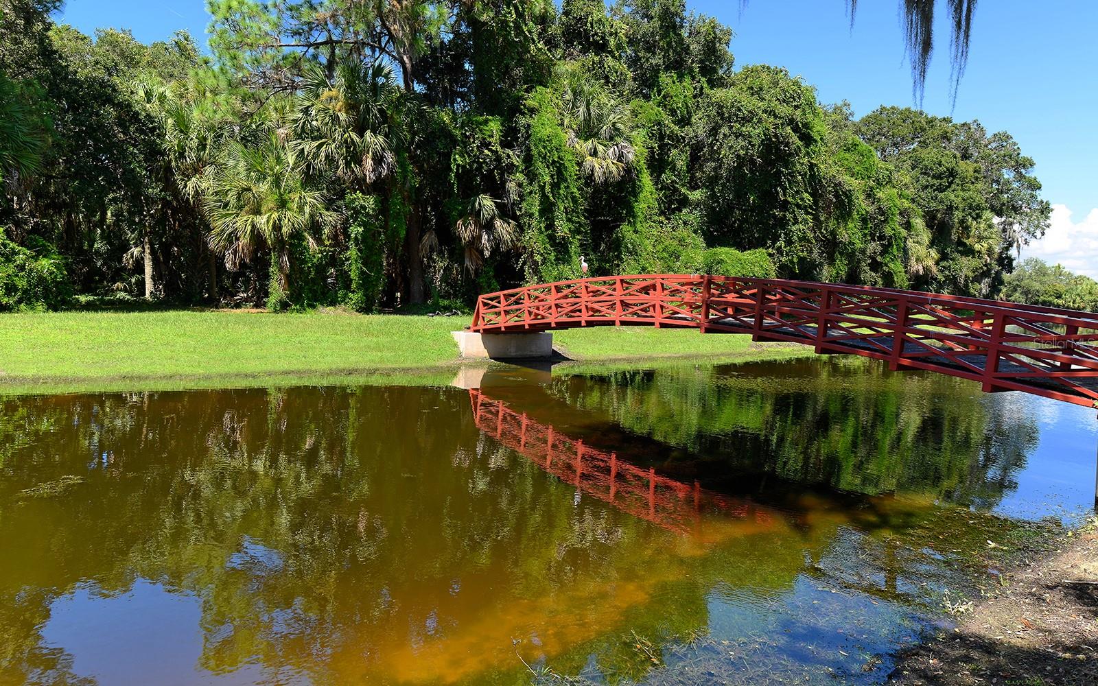 4956 SABAL LAKE CIR