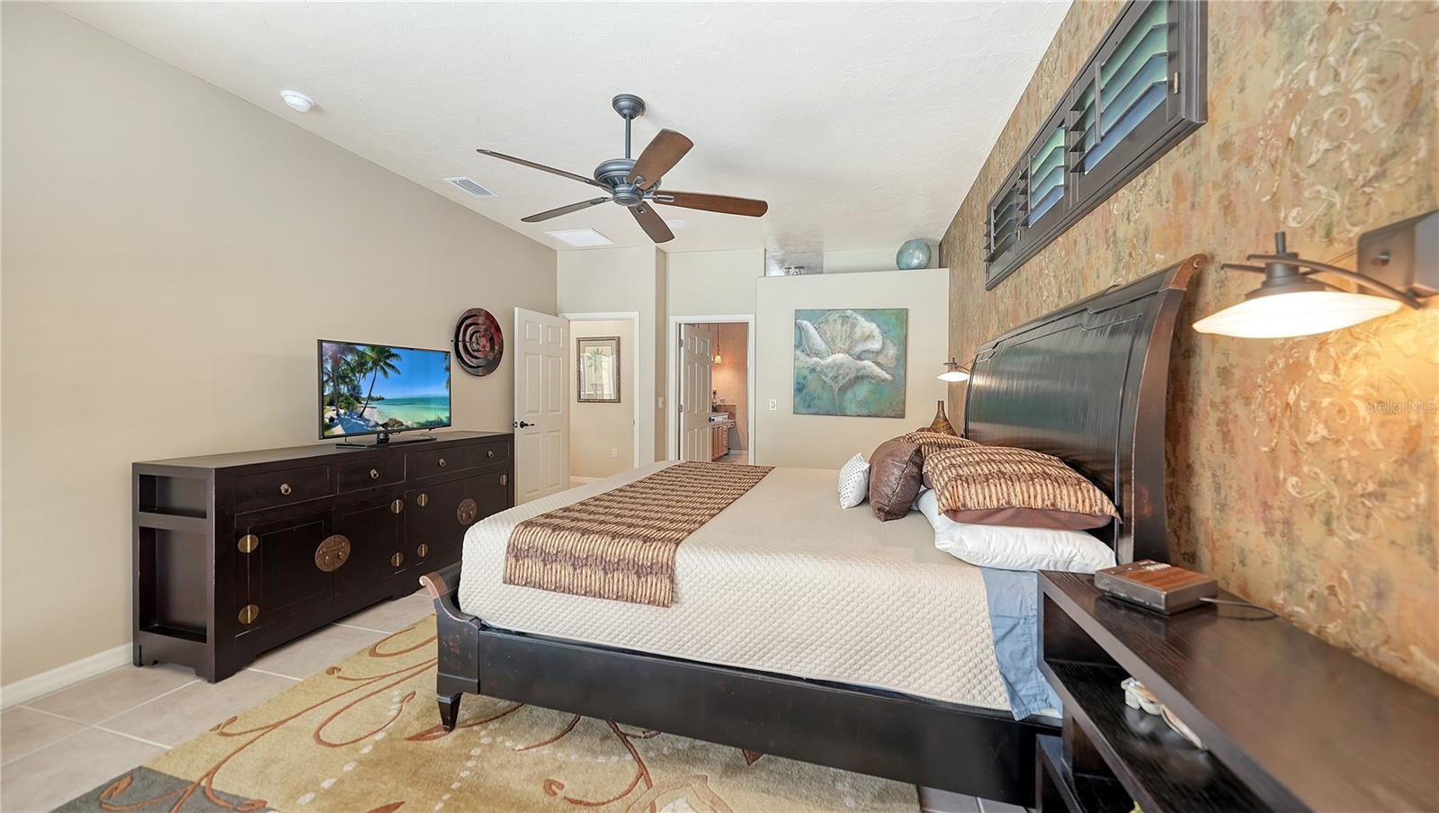 4956 SABAL LAKE CIR
