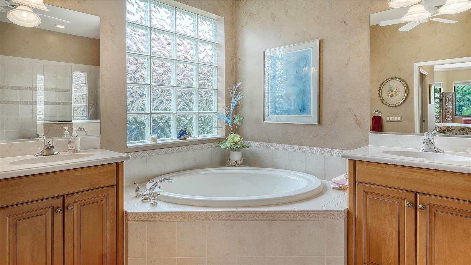5157 COTE DU RHONE WAY