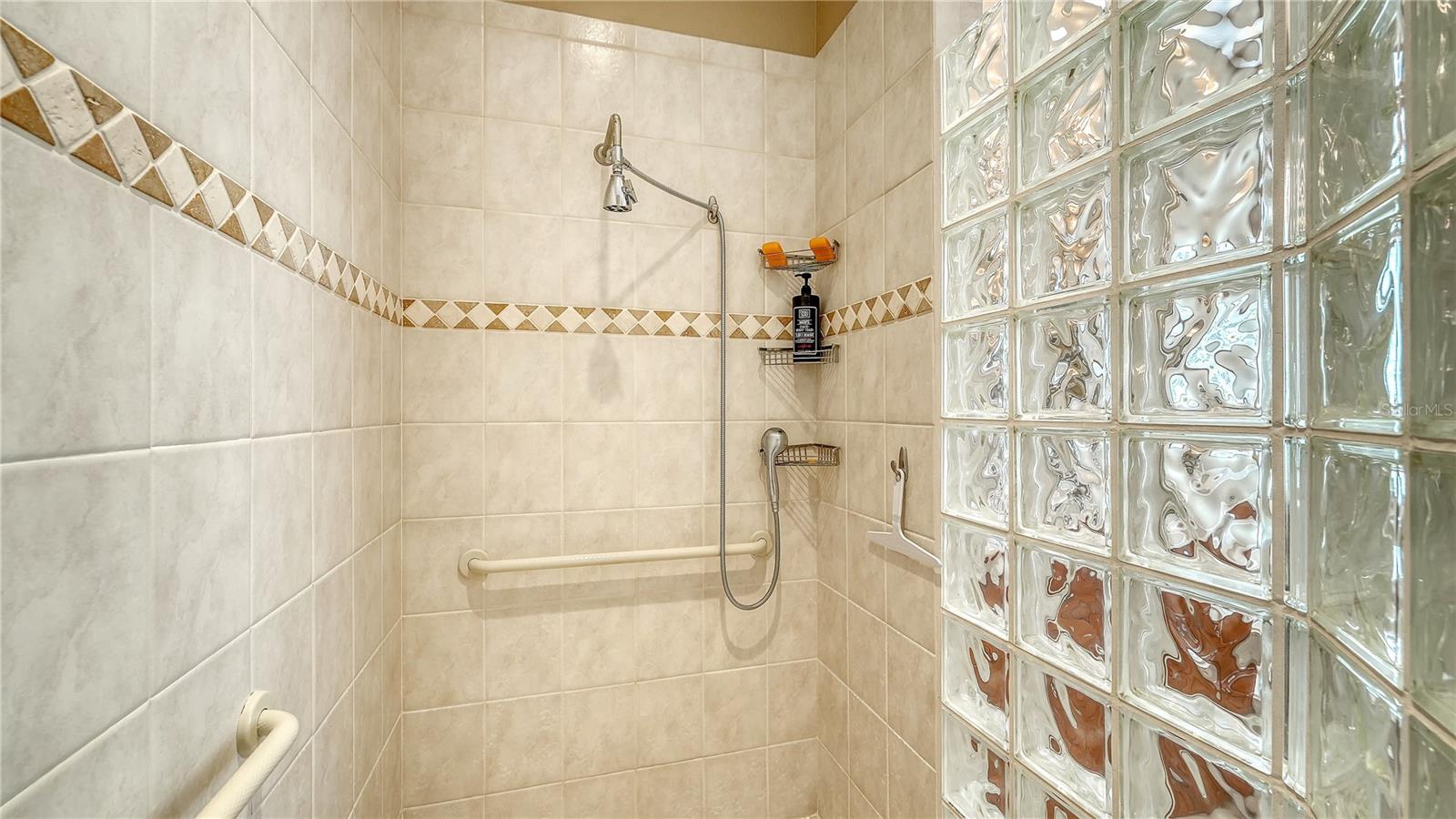 5146 COTE DU RHONE WAY