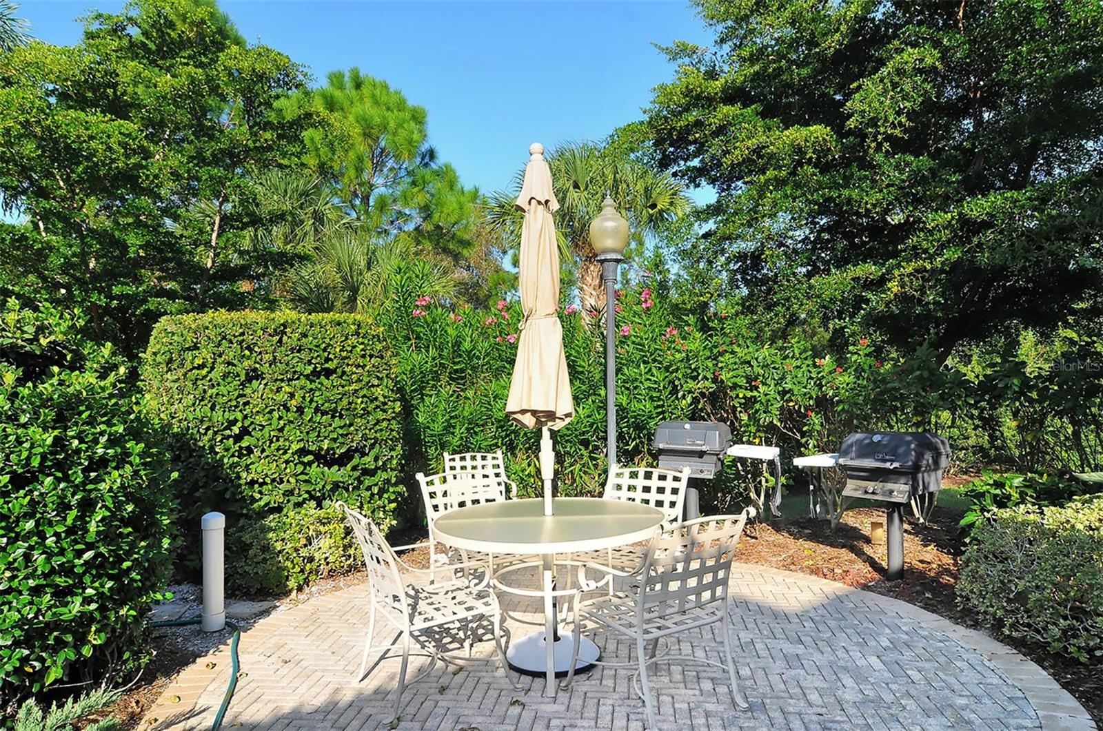 5211 PARISIENNE PL #101B27
