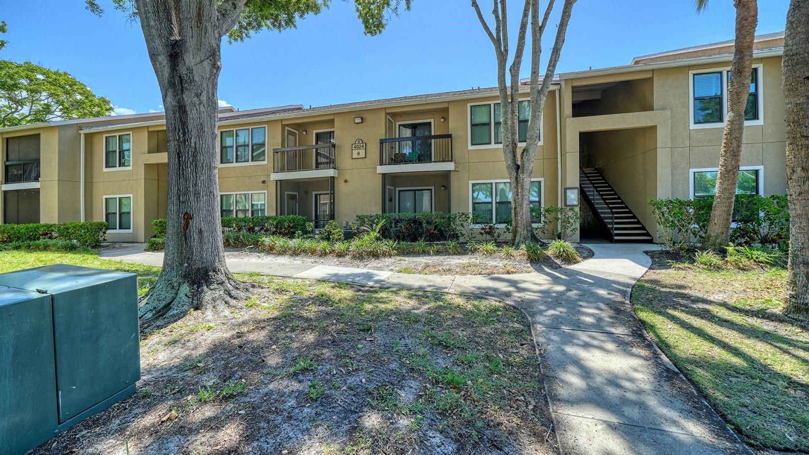 4024 CROCKERS LAKE BLVD #27