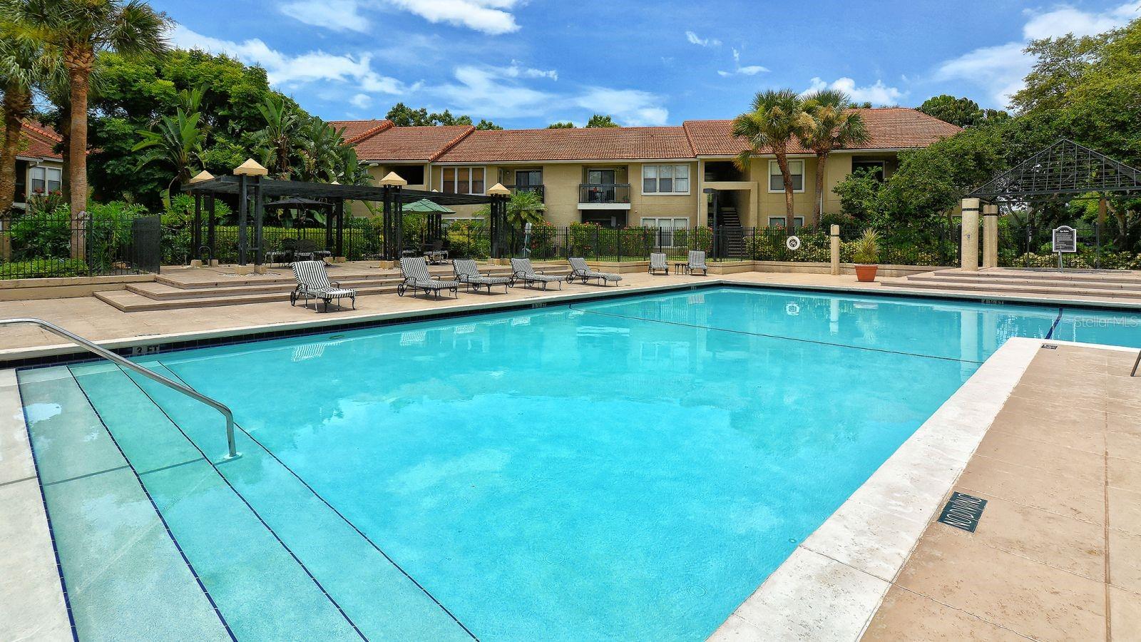4024 CROCKERS LAKE BLVD #27