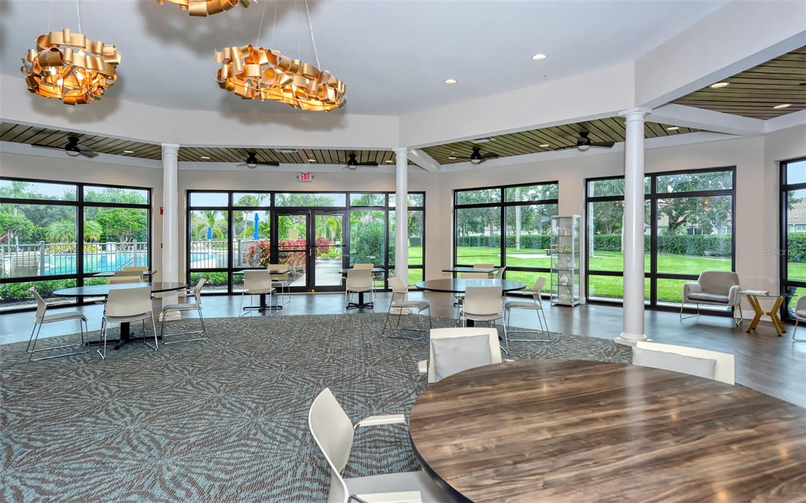 4451 KARIBA LAKE TER