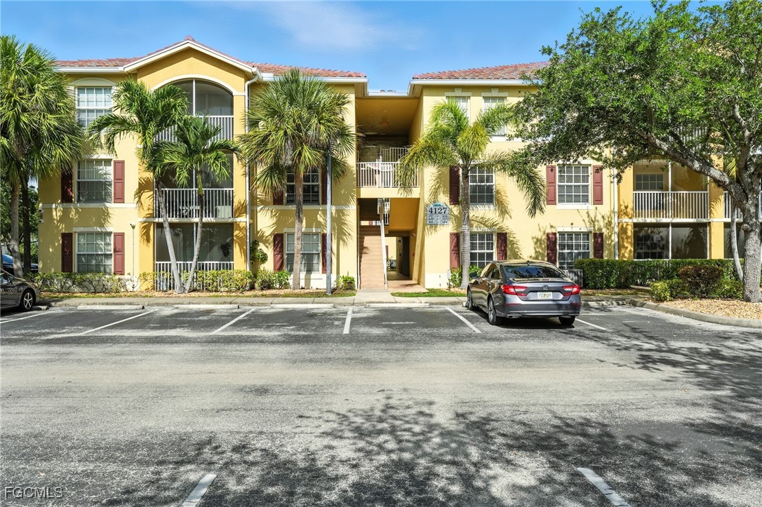 4127 Residence DR 411