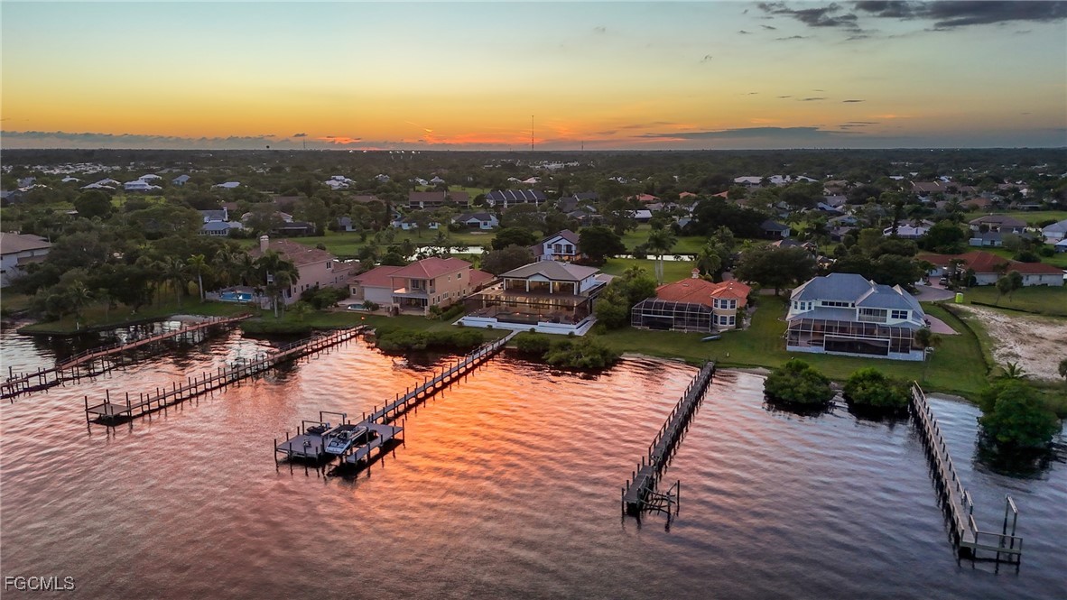 6390 River Club CT