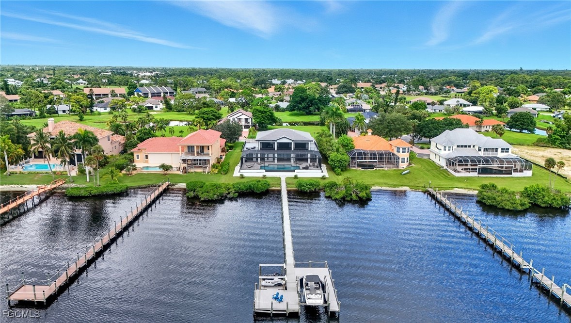 6390 River Club CT