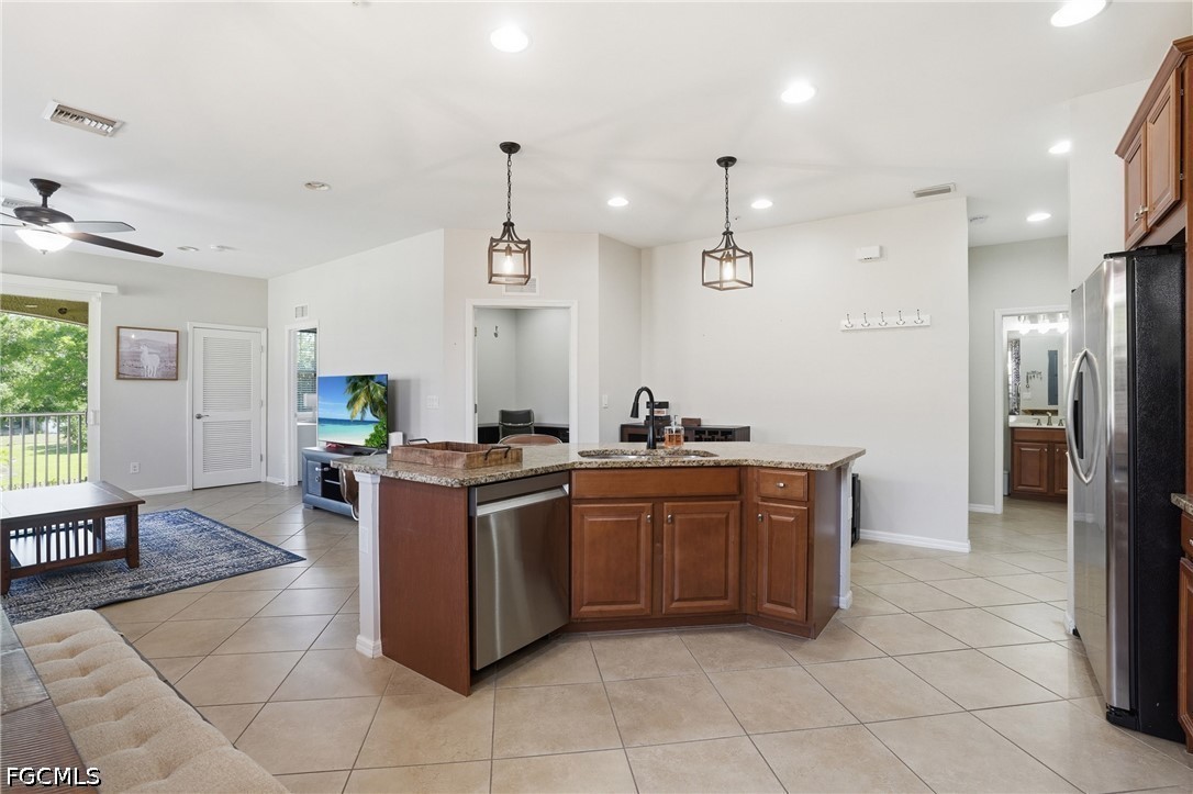 8515 Oakshade CIR 201