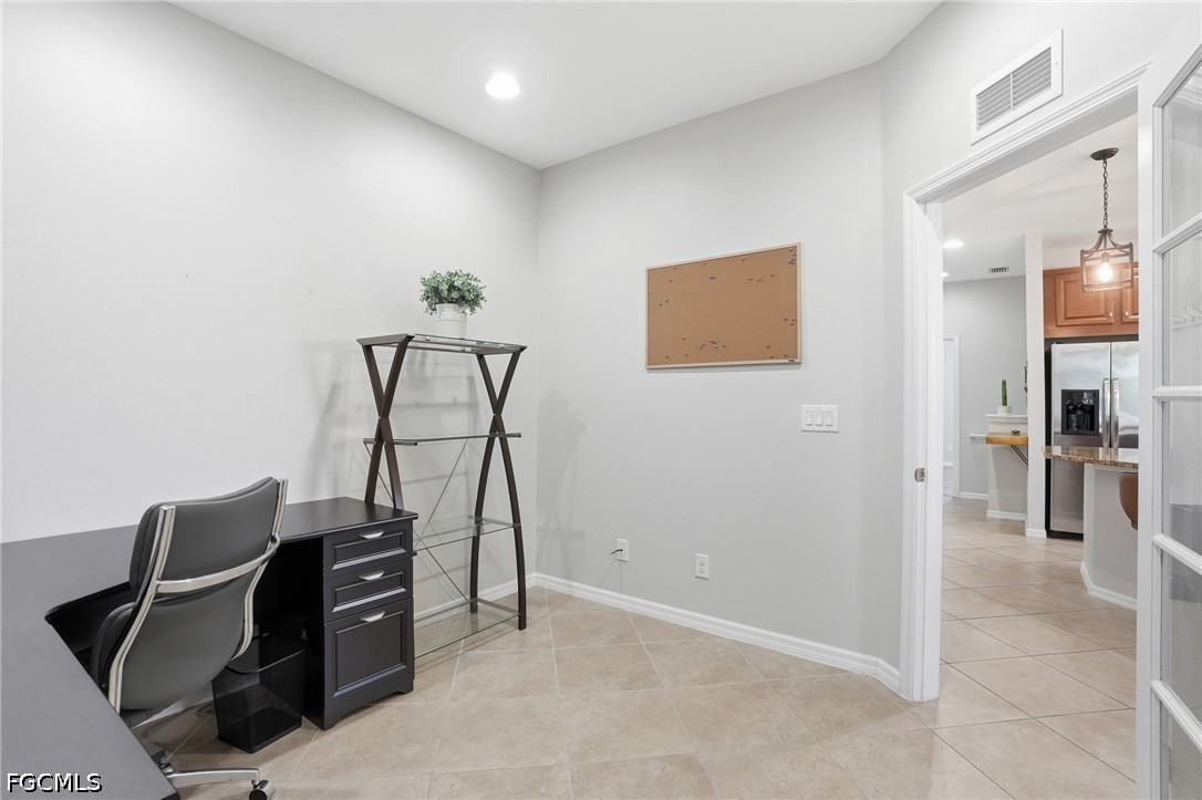 8515 Oakshade CIR 201