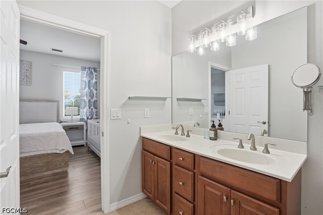 8515 Oakshade CIR 201